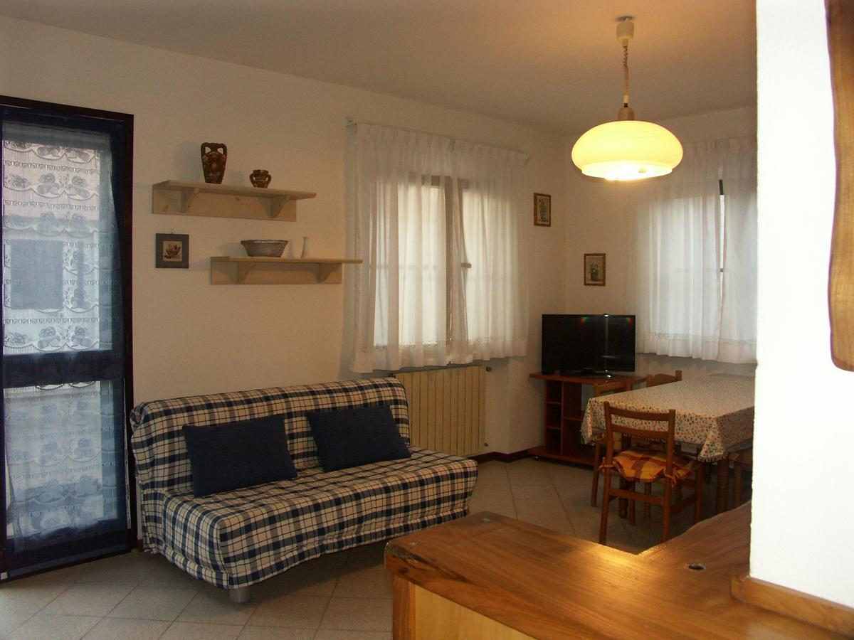 קאפוליברי Appartamenti Gli Alberi מראה חיצוני תמונה